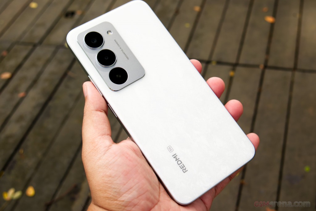 Xiaomi Redmi 15 Side